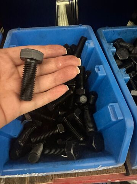 Высокопрочный болт М14*40 класса прочности 8*8