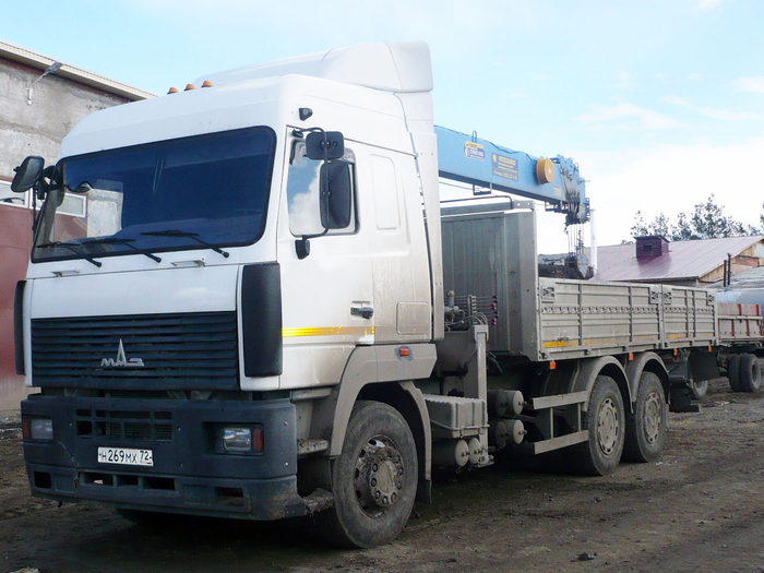 Кран-манипулятор Донг Янг 1926 на шасси МАЗ