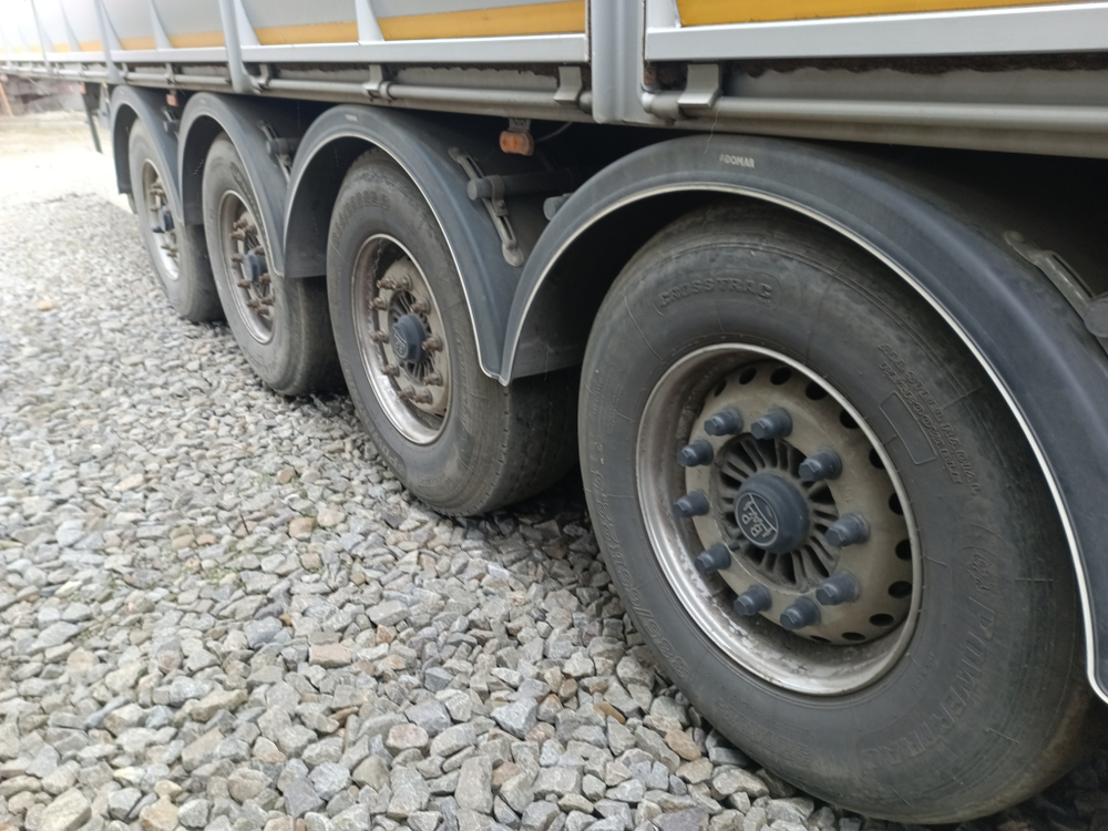 КРОПКУЗОВ 85057* Полуприцеп бортовой 85057B