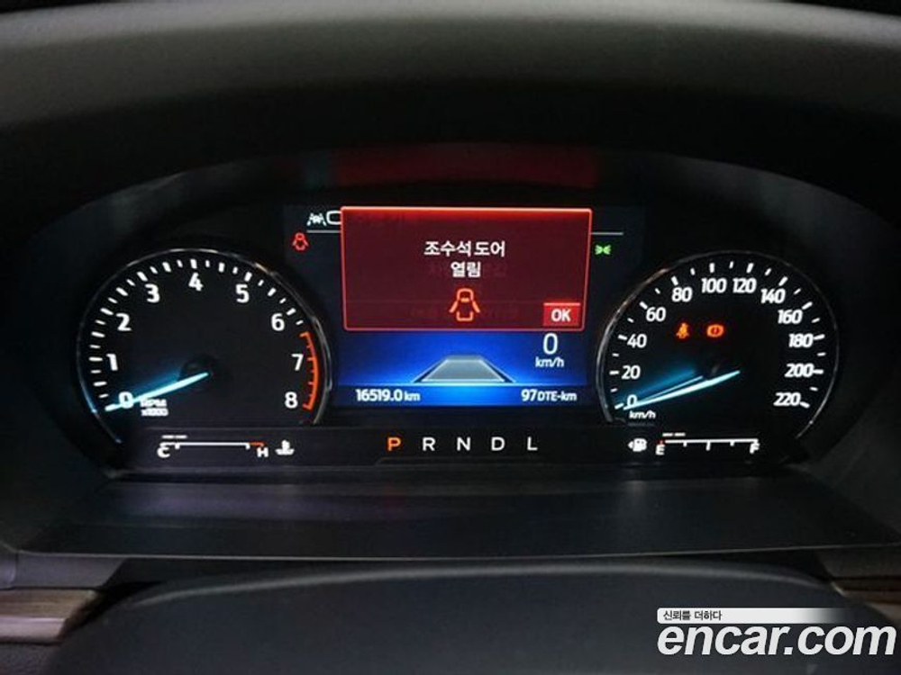 Ford Explorer 6 Generation 3.3 Hybrid (08.2022)