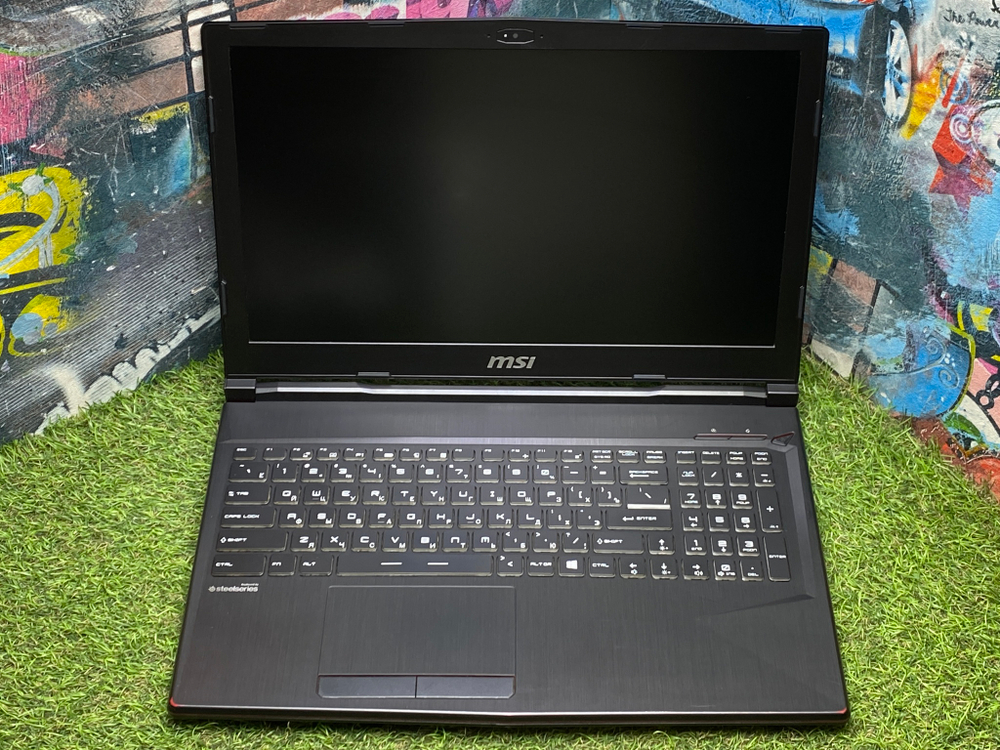 Игровой MSI i7-8/FHD 144 Hz/GTX1060 6GB/16GB/250SSD/ GP63 8RE(Leopard)-468RU [9s7-16p522-468]/Windows 10