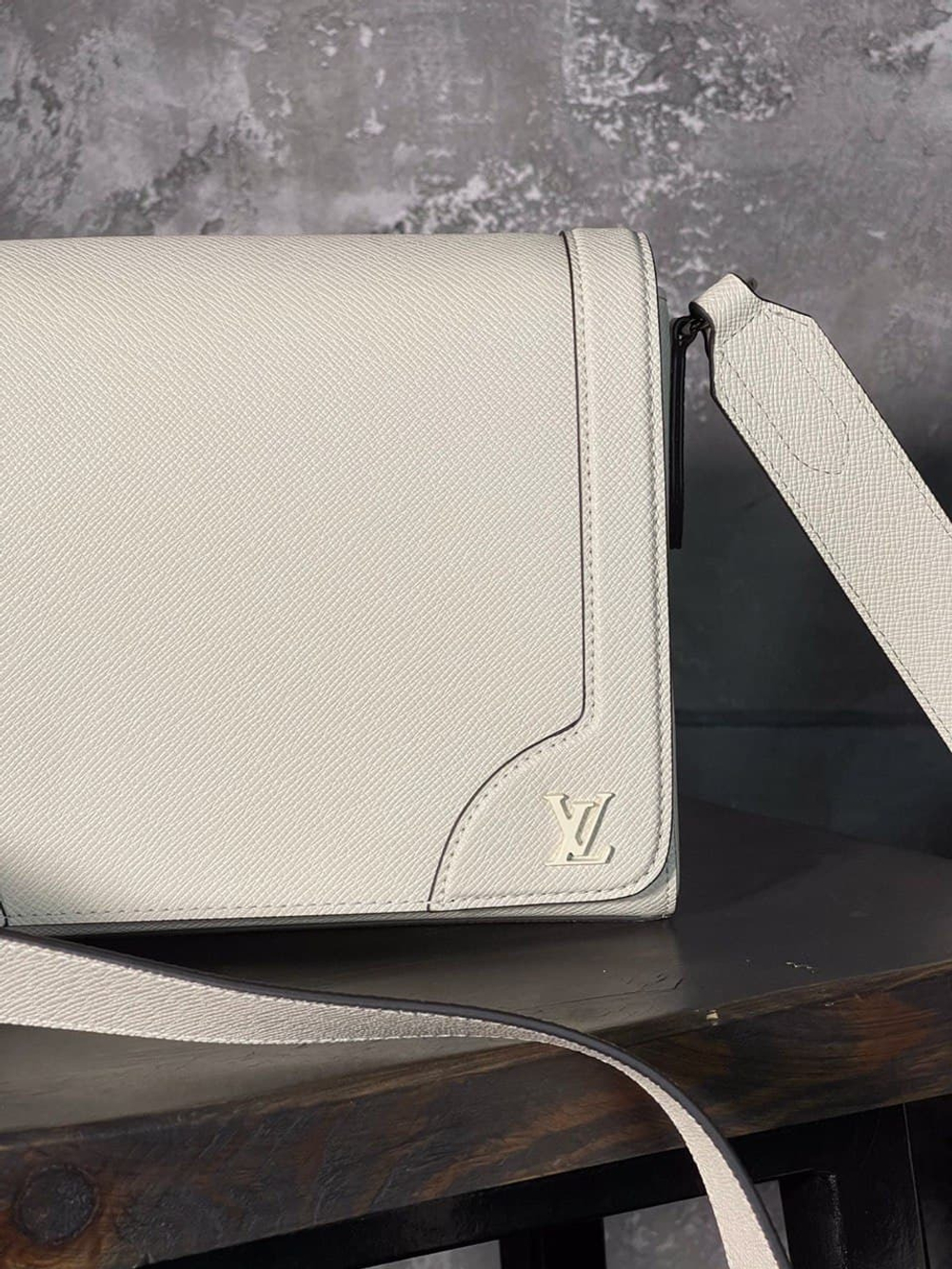 Сумка Louis Vuitton