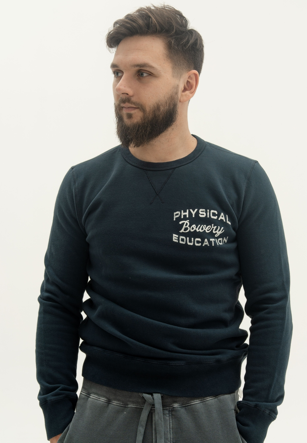 Свитшот Bowery NYC "Physical Education" White / Mood Indigo