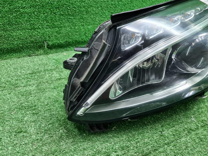 Фара левая Mercedes C W205 (2014-2018) LED