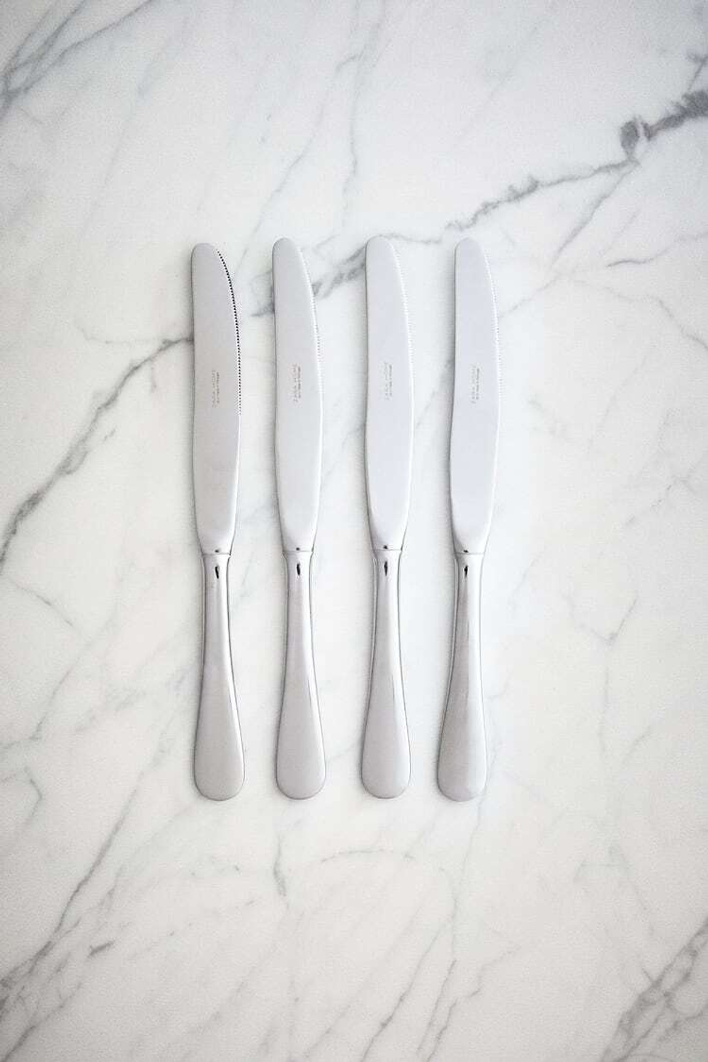 ZARA HOME КЛАССИЧЕСКИЙ НАБОР НОЖЕЙ ИЗ 4 ПРЕДМЕТОВ, СТАЛЬНОЙ