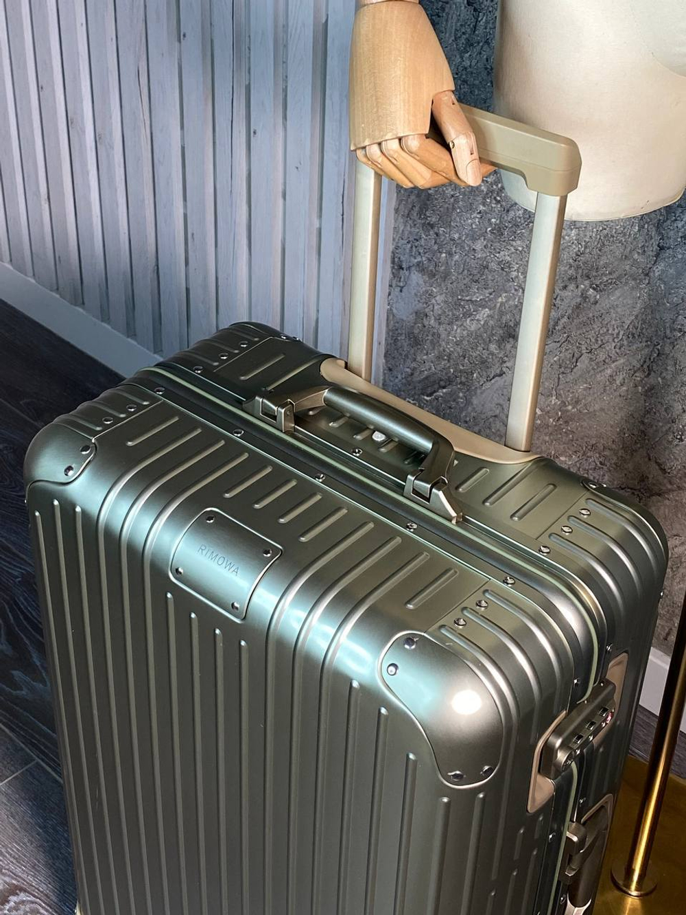 Чемодан Rimowa