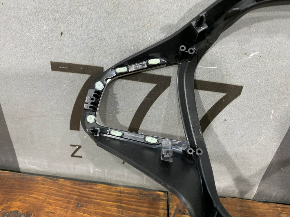 Накладка рулевого колеса Chery Tiggo 8 18-нв Б/У Оригинал 404000085AA