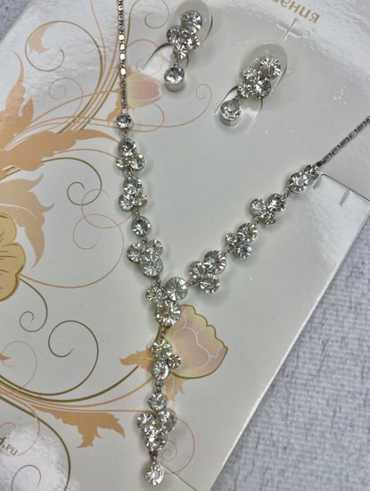 Комплект украшений, серьги + колье