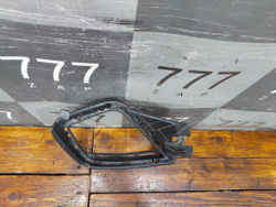 Кронштейн фары правый Hyundai Tucson 4 (NX4) 20-нв Б/У Оригинал 865C2N9000