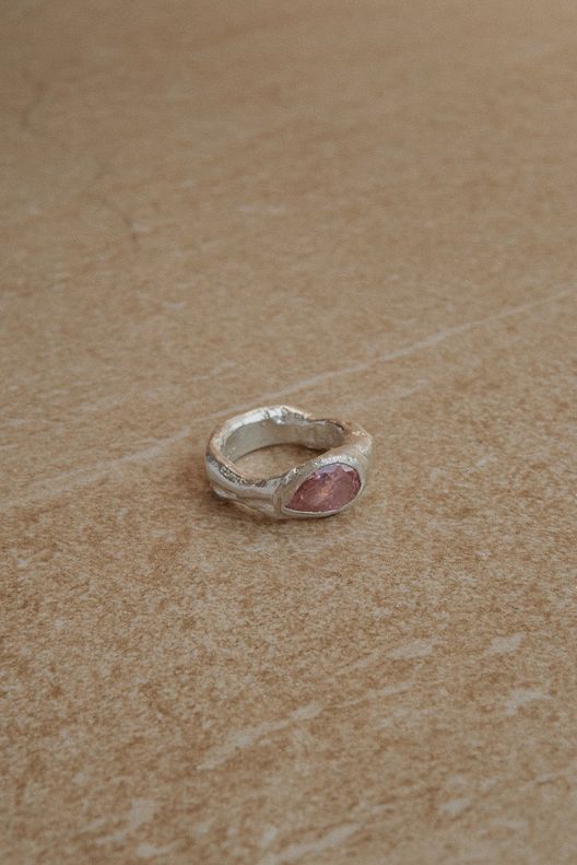 Кольцо BIG PINK / Puntus