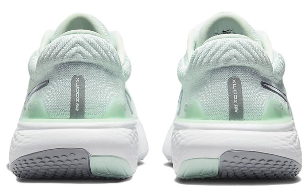 Кроссовки Nike Invincible Run 2 Flyknit (Женская размерная сетка)