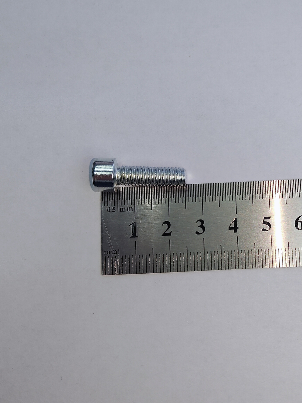 6х20 ОЦ. Винт П/Р с внут.шестигр. к.п.8.8 DIN912 (40 шт)