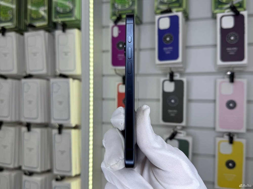 iPhone 15 Pro, 128 ГБ, SIM + eSIM б/у