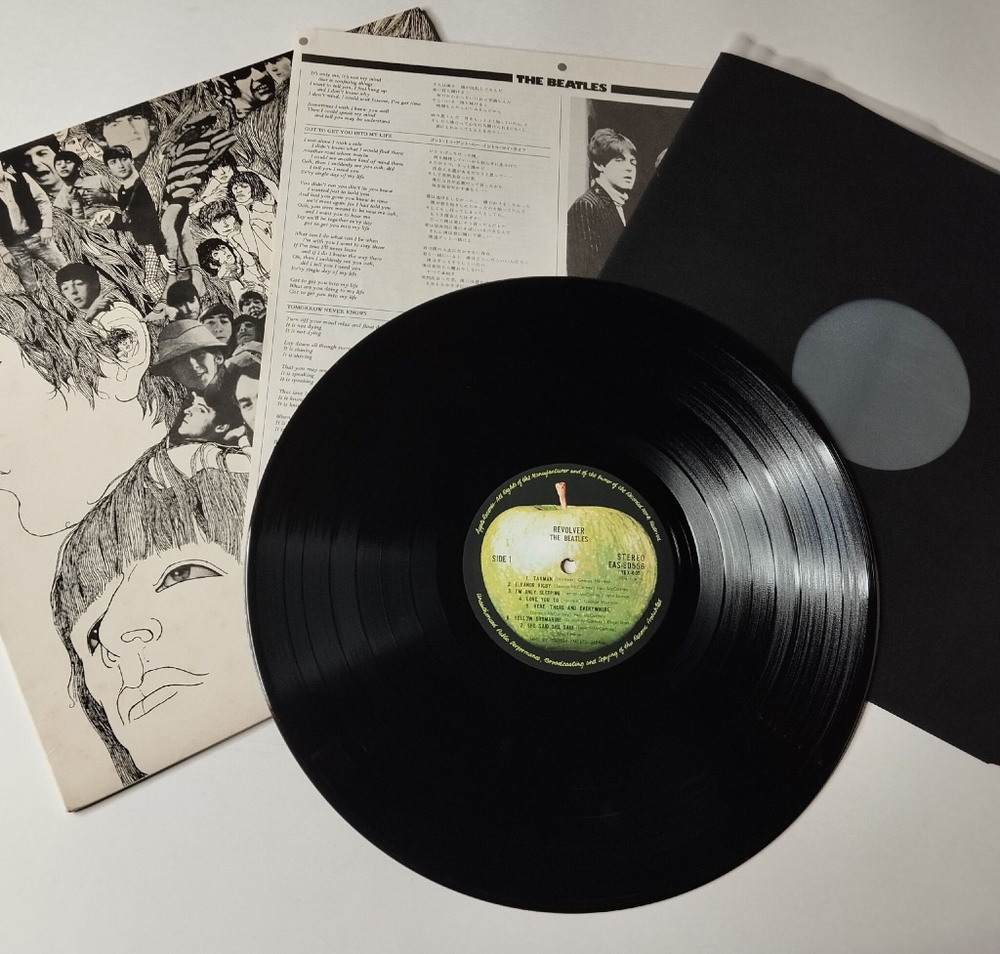 Винтажная виниловая пластинка LP The Beatles Revolver (Japan 1976) (No Obi) Eleanor Rigby