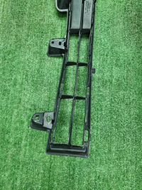 Накладка ПТФ правая Toyota Land Cruiser 200 15-21
