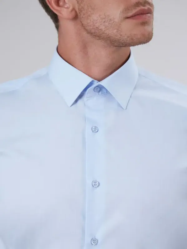 Рубашка приталенная SLIM FIT с коротким рукавом, голубая