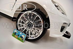 Детский электромобиль River Toys Porsche Panamera A444AA белый
