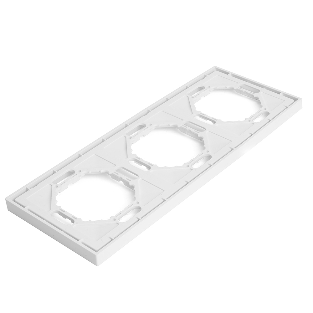 Рамка STEKKER, PFR00-5003-01 3-местная, серия Эмили, белый фарфор, soft touch 49886