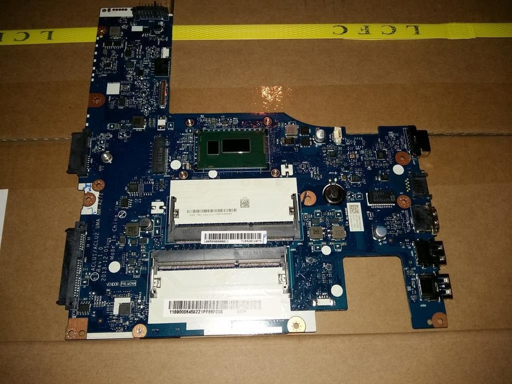 Материнская плата для ноутбука Lenovo IdeaPad G40-70 ACLU1 W8P UMA 3558U 1000M (90006458), оригинал