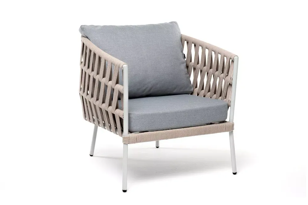 "Диего" кресло плетеное из роупа, каркас алюминий светло-серый (RAL7035) муар, роуп бежевый круглый, ткань светло-серая