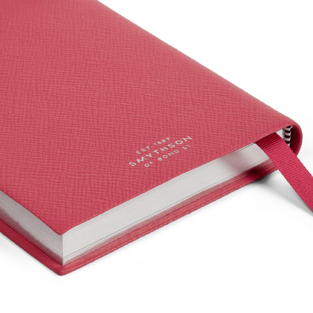 Smythson Ежедневник 2026 Premier Daily Fashion Diary in Panama, Lilac
