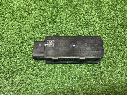 Усилитель антенны Skoda Octavia A8 (2019-н.в.)