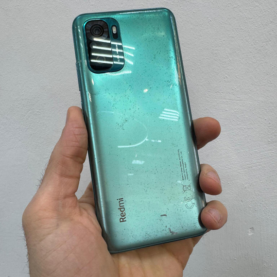 Xiaomi Redmi Note 10 4/64GB комплект только зарядка. Без ремонта вскрытия