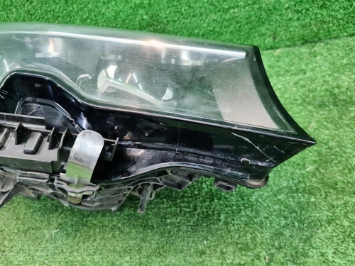 Фара правая BMW 3er G20 (2018-2022) LED