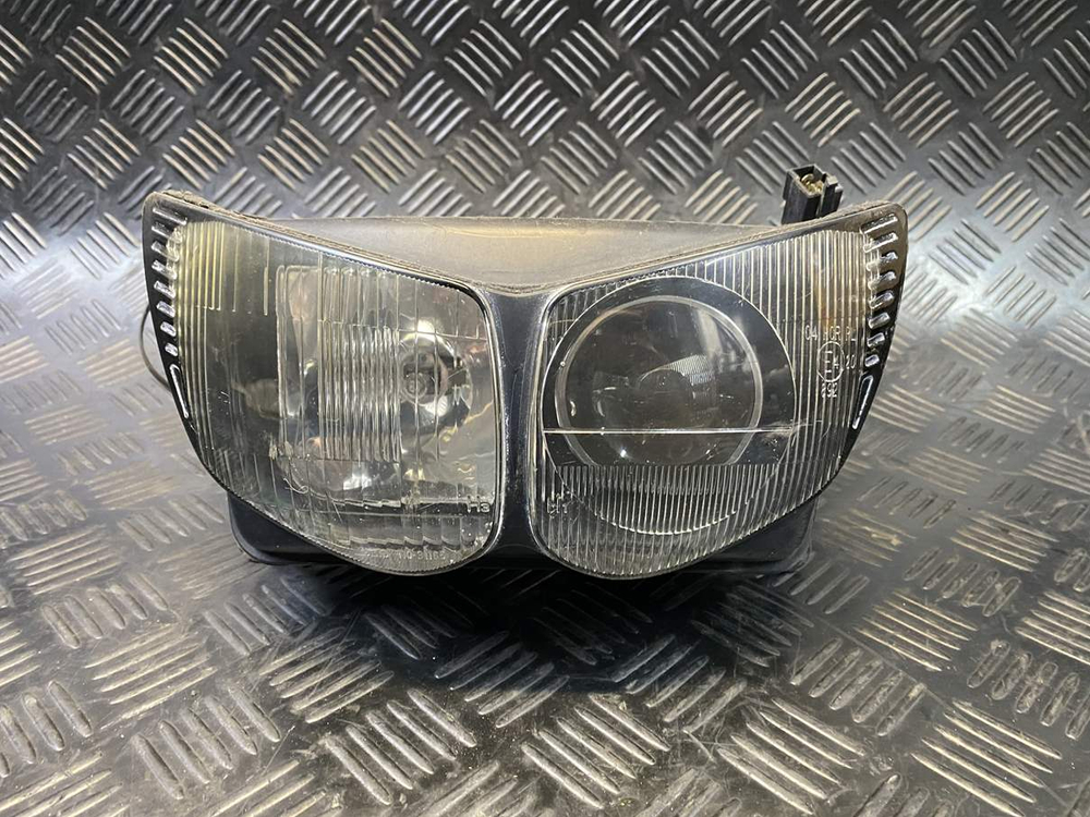 Фара Yamaha TDM850 RN03J 054005