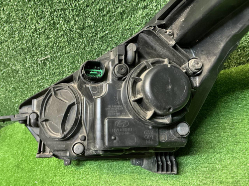 Фара правая Hyundai Creta 1 (2016-2020) галоген