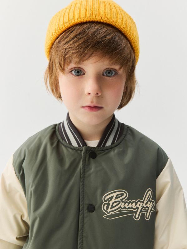 Бомбер с утеплителем 