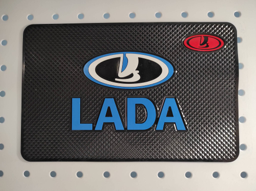 Lada / Коврик на панель (1 шт.)