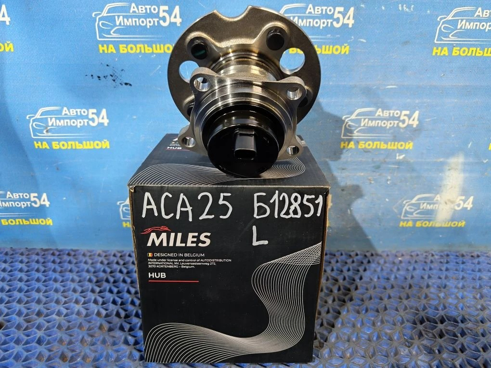 Ступица задняя левая TOYOTA RAV4 2000-2005