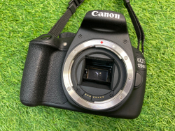 Canon 1200D kit 18-55mm 3.5-5.6 IS II 1000 кадров