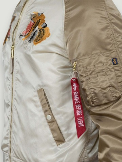 Куртка бомбер Alpha Souvenir Tiger Flight Jacket (белый бежевый)