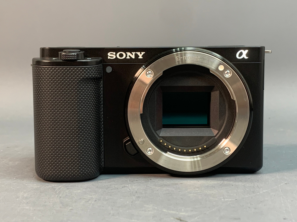 Sony ZV-E10 Kit 16-50mm 187 Кадров