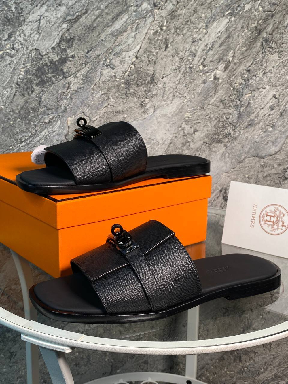 Шлепанцы Hermes