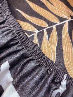 Простынь на резинке полисатин Simple House "Canto" 90x200 см