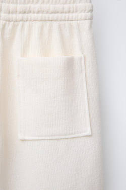 ZARA ШОРТЫ-БЕРМУДЫ ИЗ МАХРОВОЙ ТКАНИ В СТИЛЕ РУСТИК, ЭКРЮ
