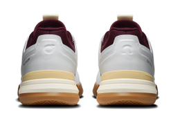 Женские Кроссовки теннисные On The Roger Clubhouse Pro - white/ivory