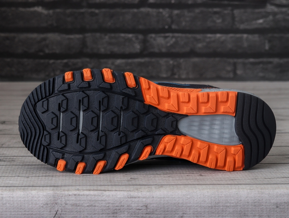 Кроссовки New Balance MT410LN7