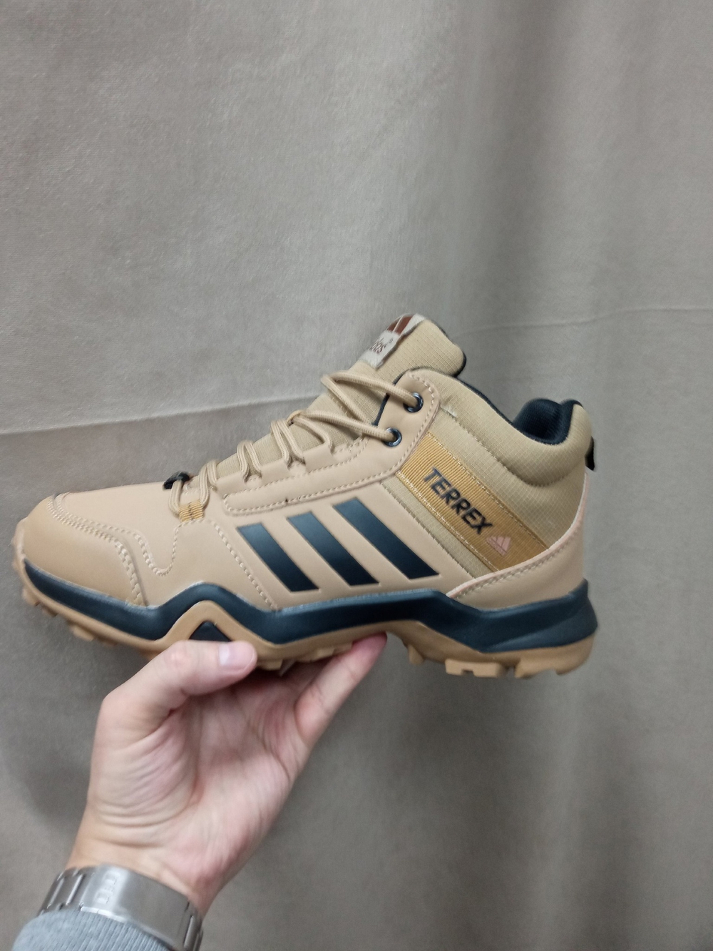 Кроссовки Adidas Terrex Gore-tex