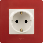 Розетка с заземлением со шторками 16А 250В белый ETIKA Legrand
