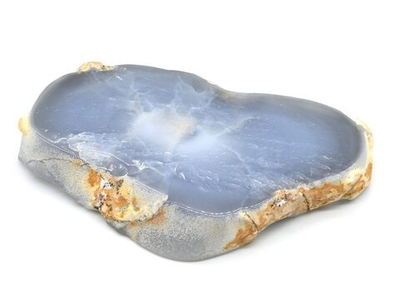 Срез из халцедона 108*68*13мм, 173г.