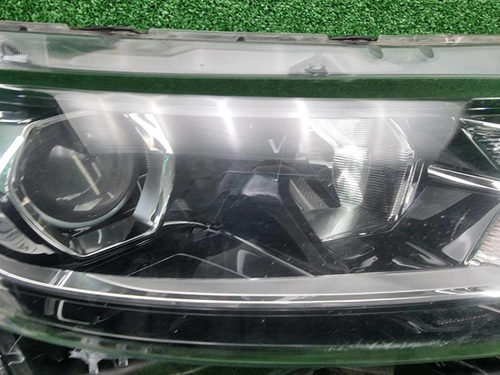 Фара правая Nissan Qashqai 2 j11 (17-23) галоген