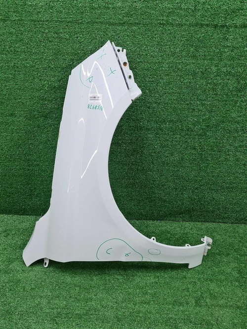 Крыло переднее правое Lada Vesta (2015-н.в.)