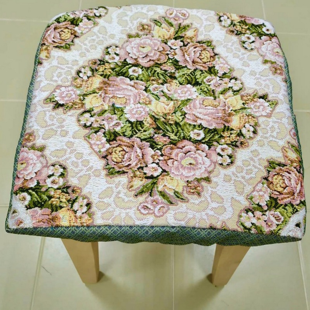 Чехол гобеленовый для табурета "ДВ.", дизайн: 74, размер 32*32см, Россия.