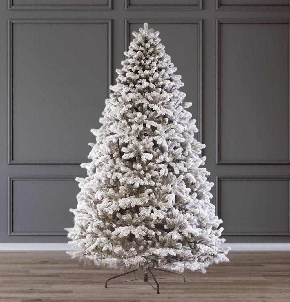 Заснеженная елка с Гирляндой встроенной «Королева леса» (Литая хвоя) 250 см / 2,5 м