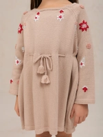 Платье с длинными рукавами с вышивкой