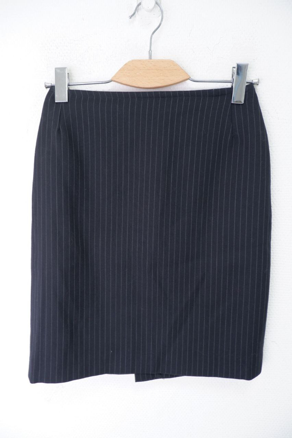 Юбка черная красивая 42-44 размер